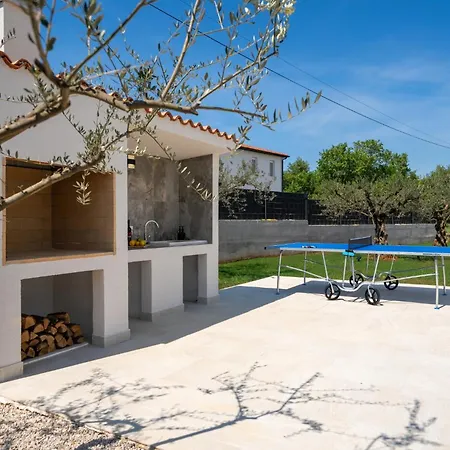 Eufemia Perci Villa Tar-Vabriga